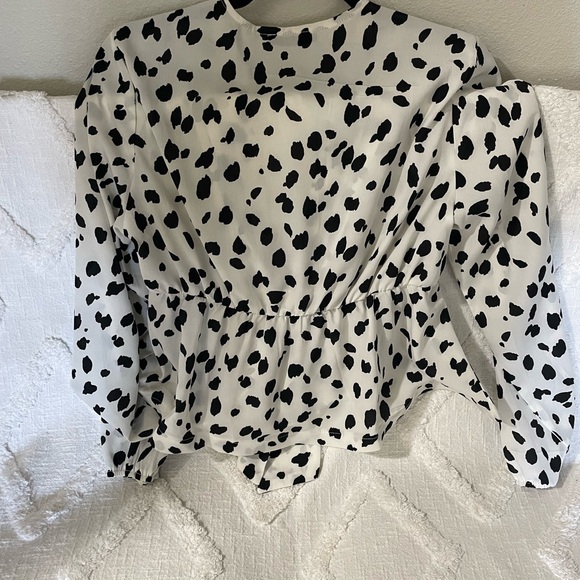 Shein top - Picture 2 of 4